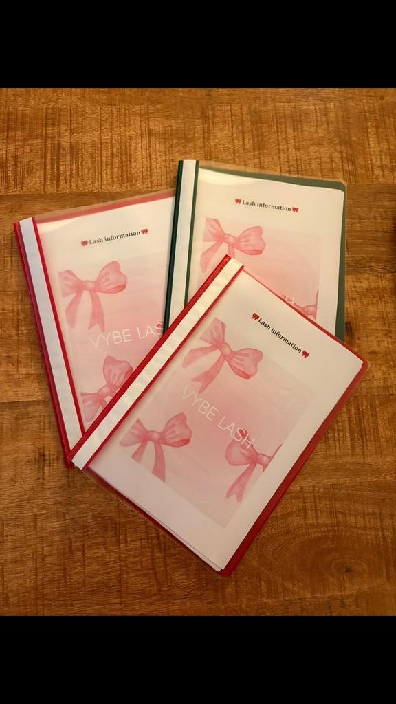 Boeken over wimperextensions, Ophalen of Verzenden, Nieuw, MBO
