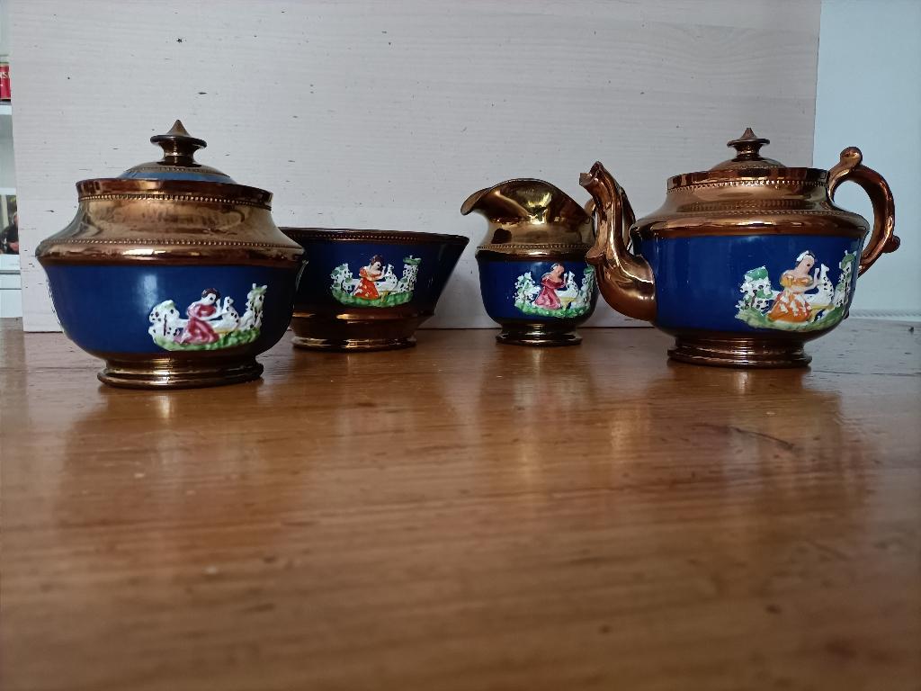Goudsteen servies, Ophalen of Verzenden