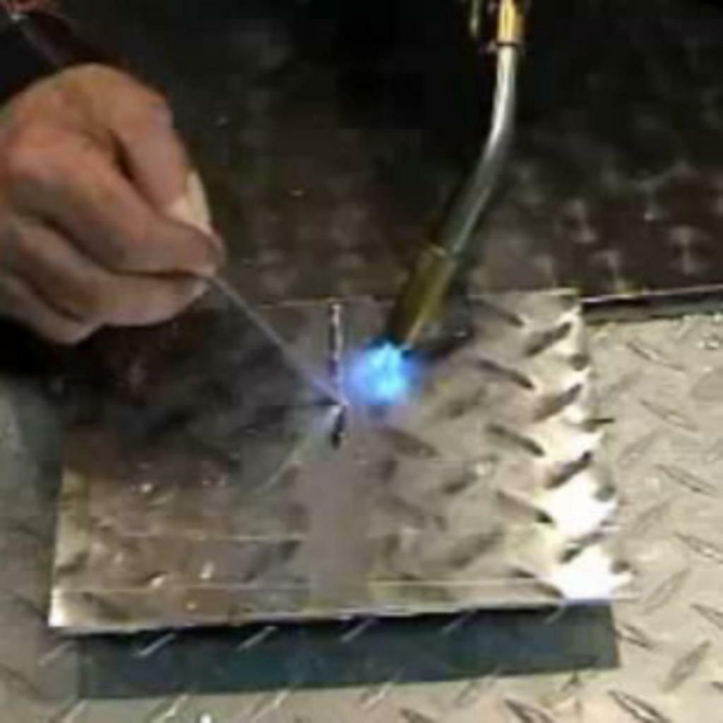 Aluminium solderen in plaats van Lassen ??, Doe-het-zelf en Verbouw, Gereedschap | Lasapparaten, Nieuw, Overige typen, Ophalen of Verzenden