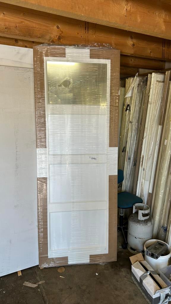 Verschillende Stompe paneeldeuren 88x231.5 cm blank glas