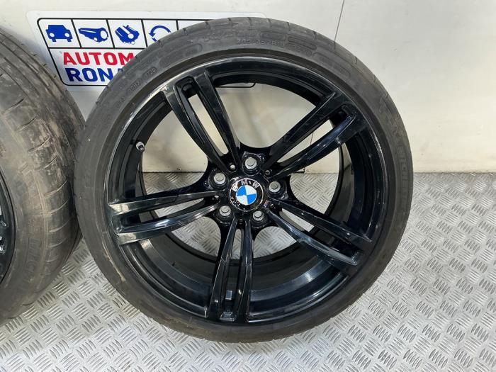 Sportvelgenset + banden van een BMW M4 (M4 14-), 12 maanden garantie, Gebruikt, -, -
