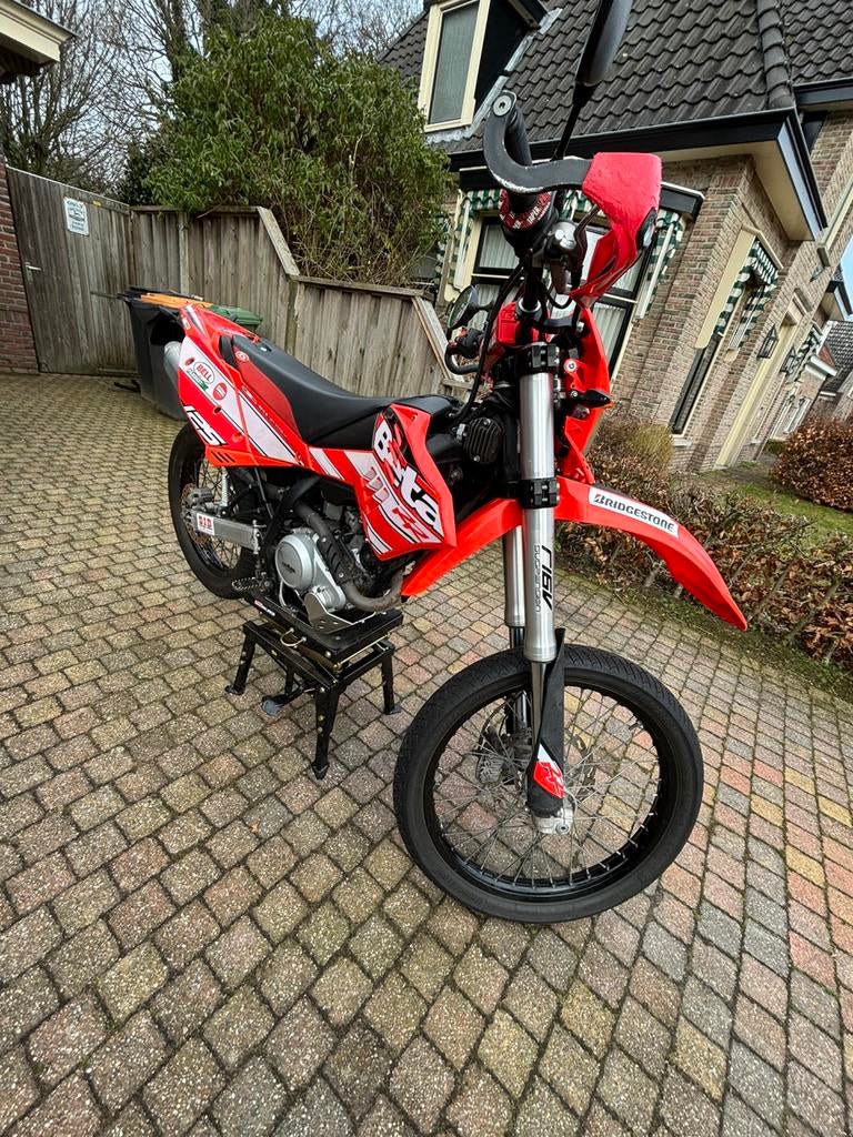 Beta rr 125 cc 2017, Motoren, Ophalen, 1 cilinder, 11 kW of minder