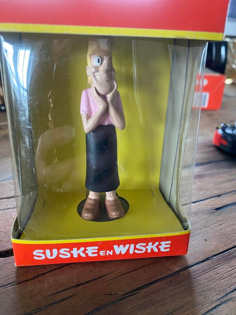 Suske en Wiske - Tante Sidonia beeldje AH actie, Verzamelen, Ophalen of Verzenden, Nieuw