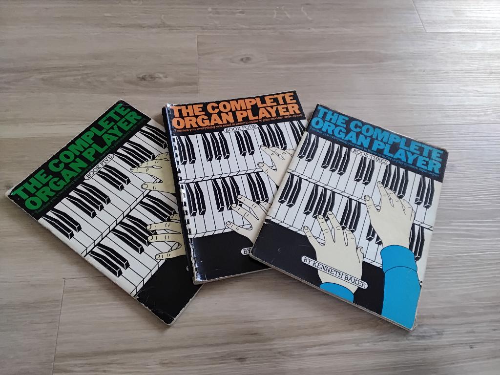 The complete Organ Player book 3, 4 en 5 Kenneth Baker, Muziek en Instrumenten, Orgel, Gebruikt, Klassiek, Les of Cursus
