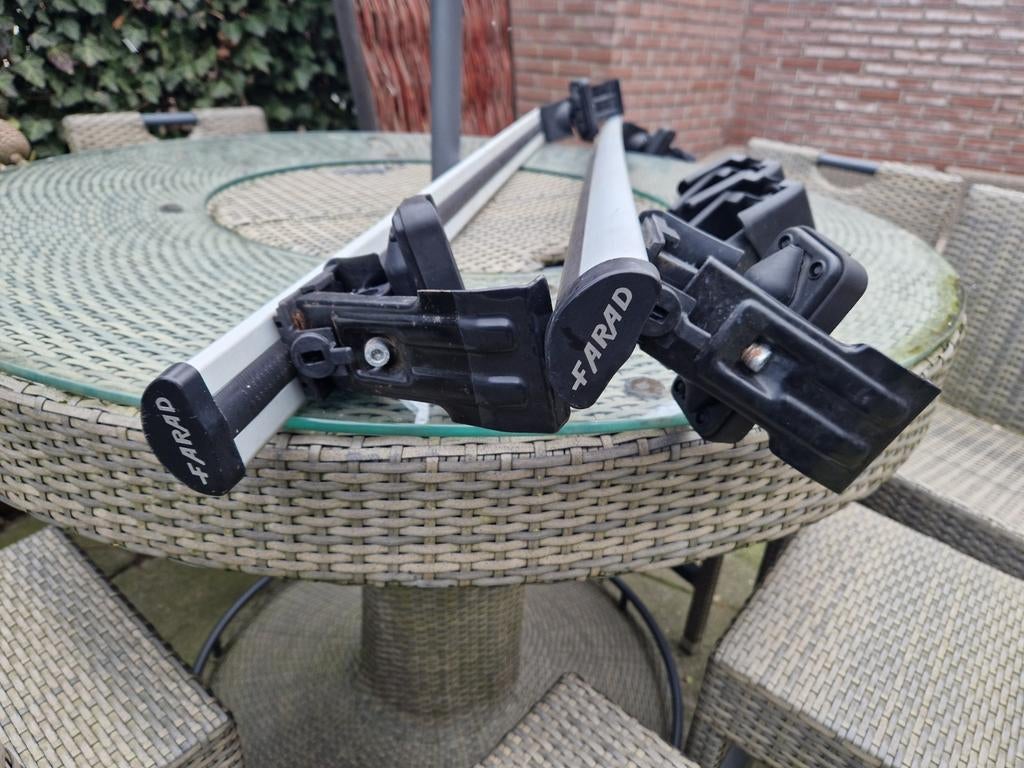 Farad BS 62 Aluminium 140 Dakrails voor Dakkoffer, Ophalen, Gebruikt