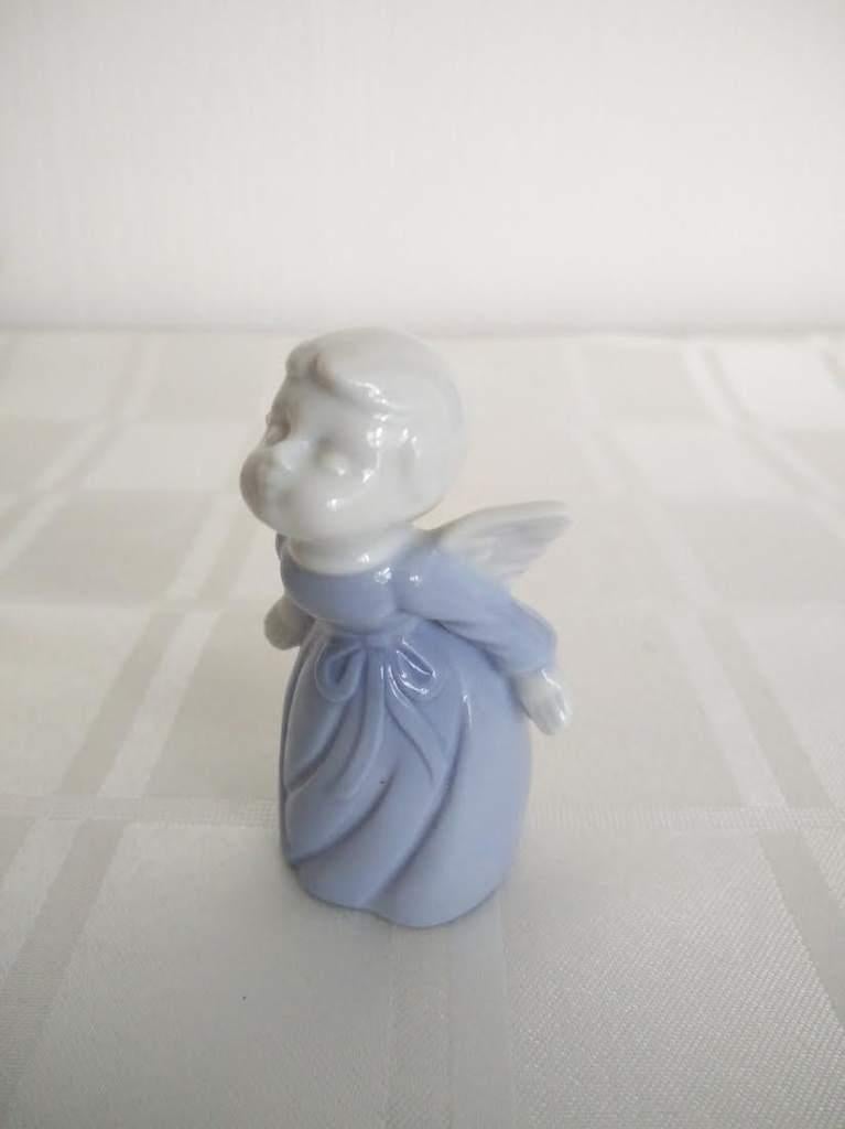 Vintage kussend engel beeldje, Verzamelen, Beelden en Beeldjes, Ophalen of Verzenden, Religie