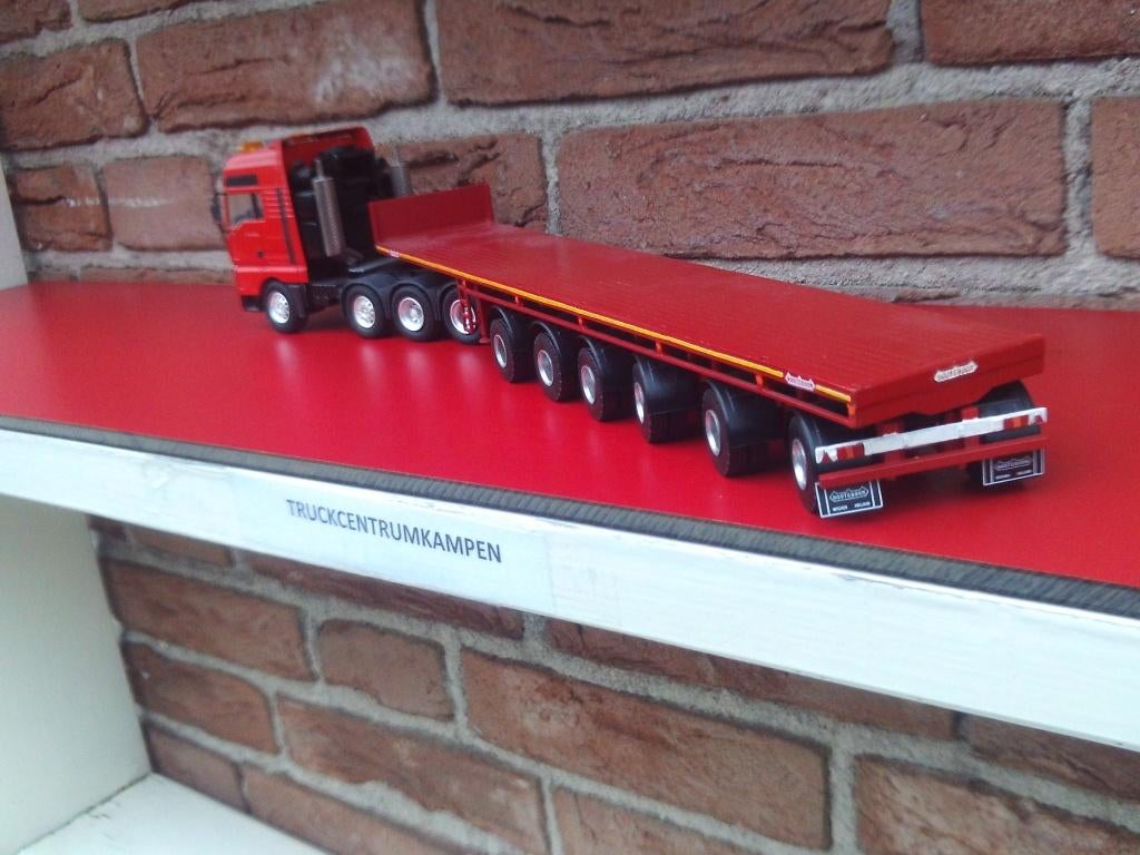 Conrad  Man  8 x 4  met  Ballasttrailer., Hobby en Vrije tijd, Modelauto's | 1:50, Ophalen of Verzenden, Zo goed als nieuw, Bus of Vrachtwagen