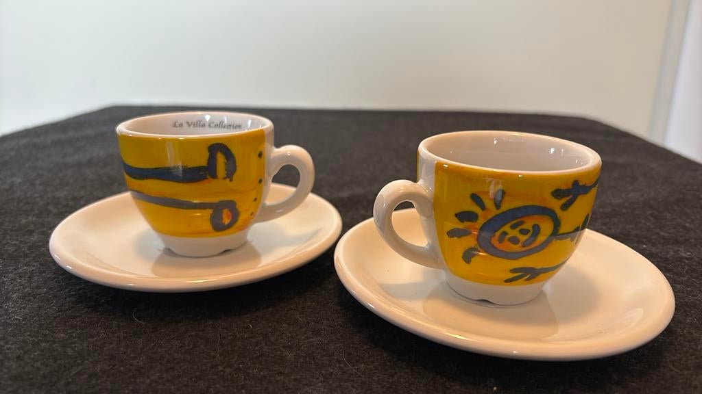 2 espresso kopjes met schotel Villa Blumenthal, Verzamelen, Ophalen of Verzenden, Zo goed als nieuw, Porselein, Kop en/of schotel