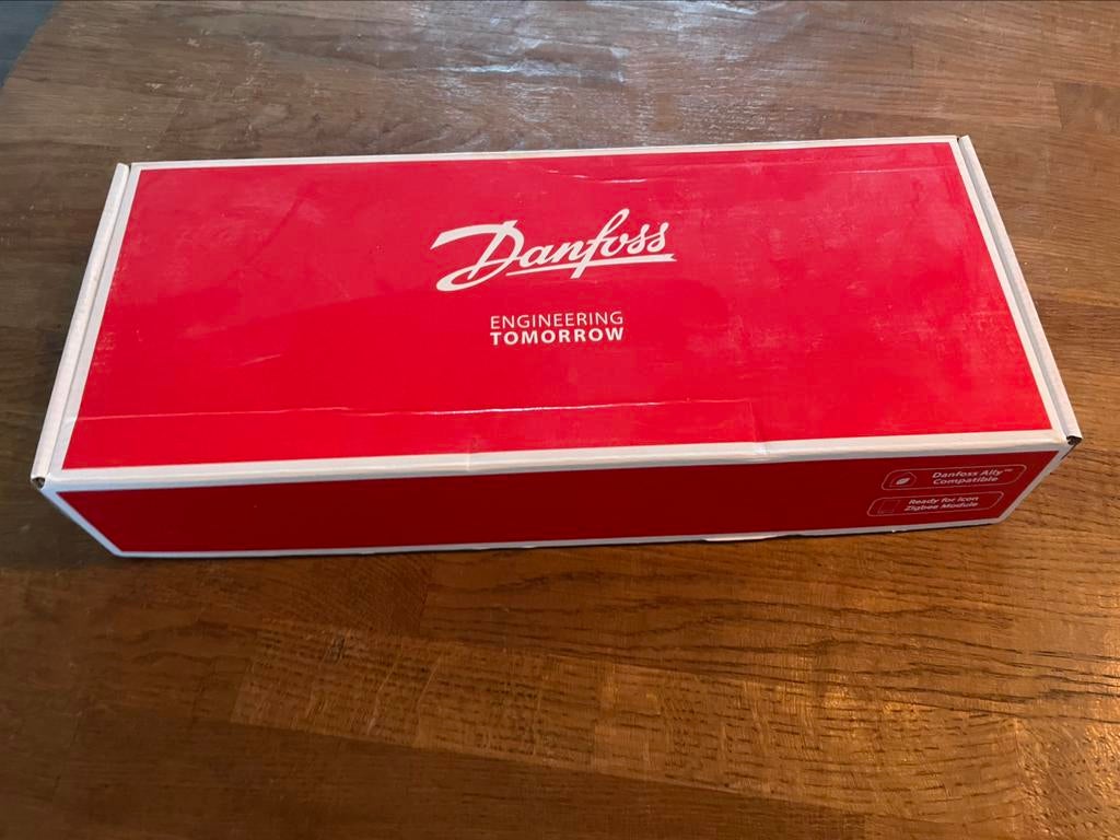 Danfoss icon master controller zone regelaar  OTA  24volt, Ophalen of Verzenden, Minder dan 60 cm, 800 watt of meer, Minder dan 30 cm