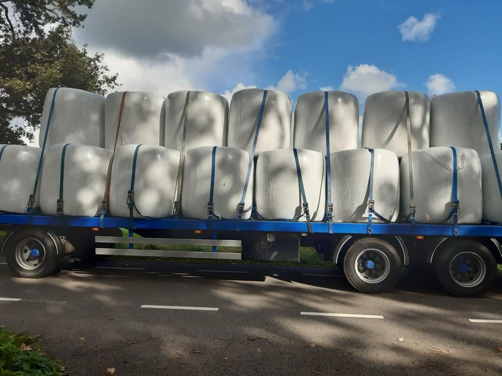 Te koop maisbalen 1.20 bij 120 nieuwe oogst 2025, Zakelijke goederen, Agrarisch | Veevoer, Ophalen of Verzenden