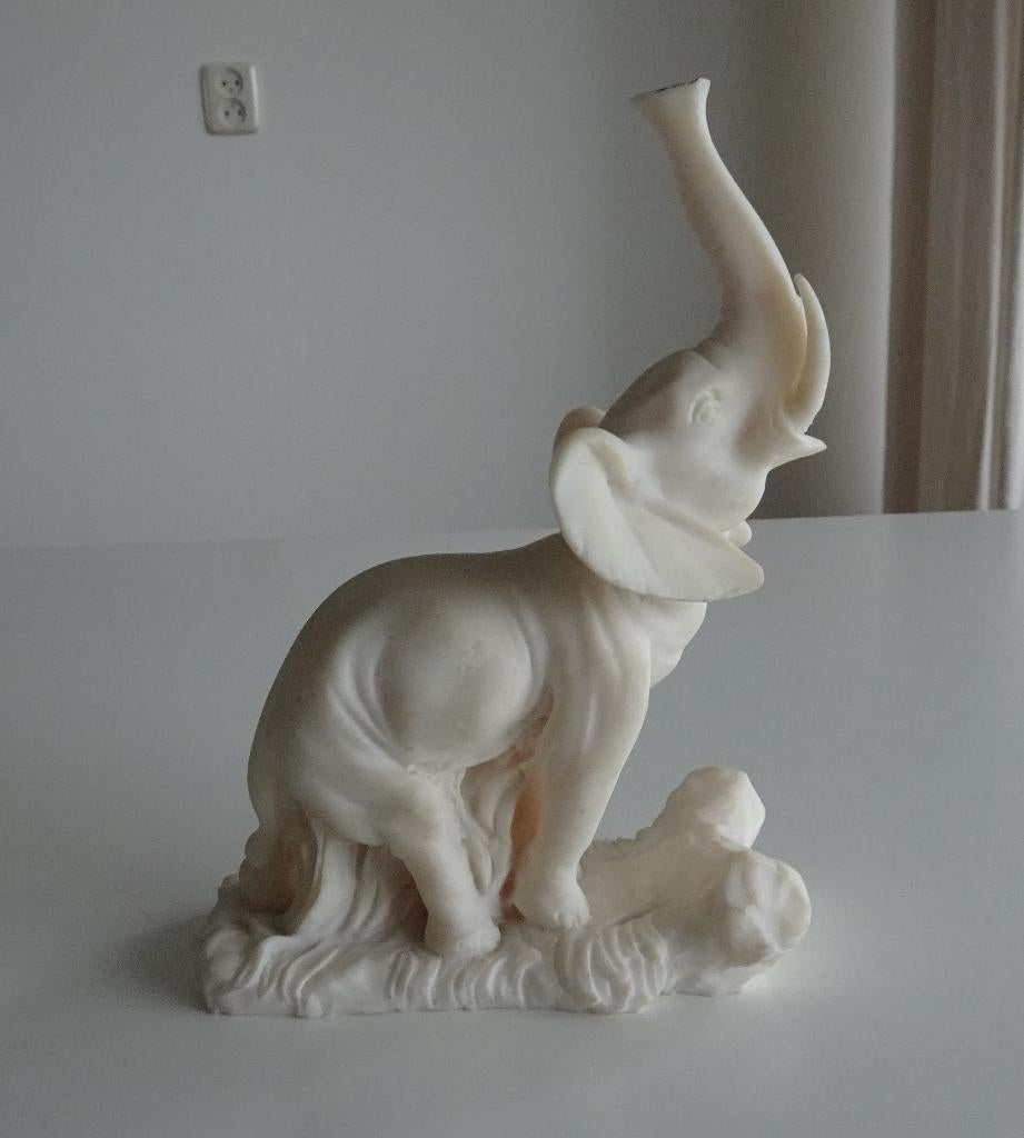 Vintage Olifant Beeld van Albast, Antiek en Kunst, Ophalen