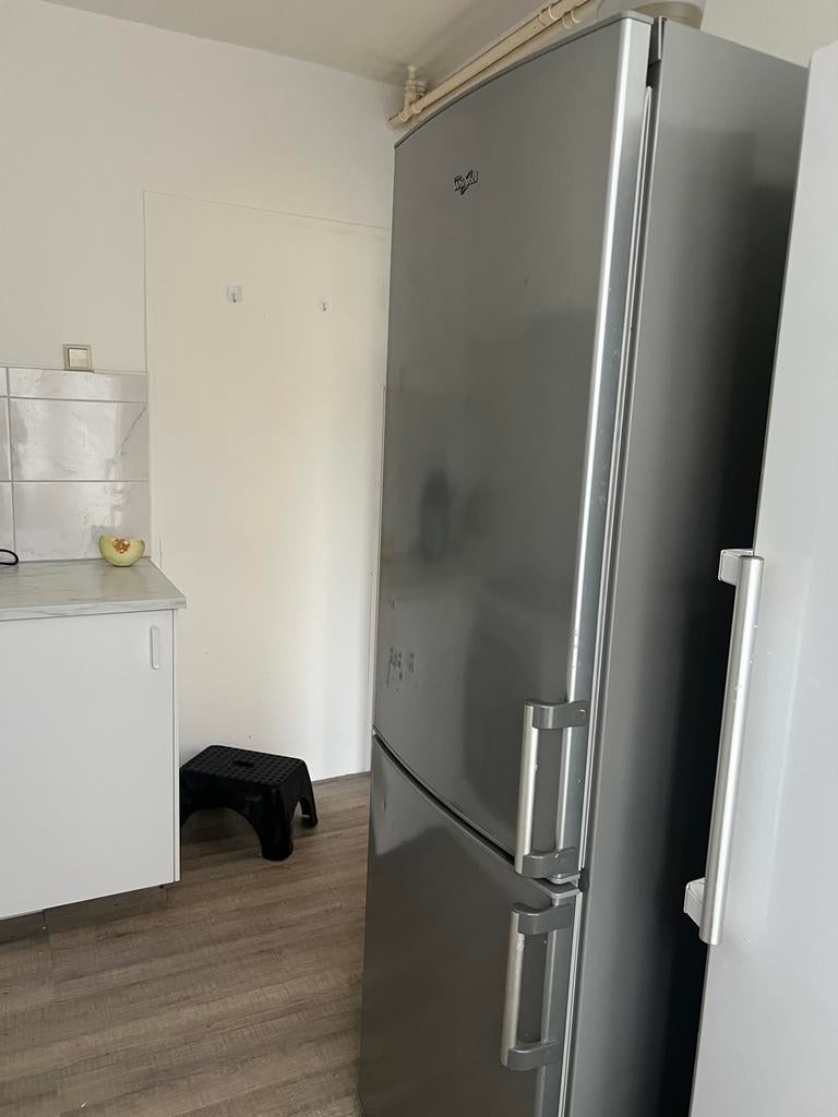 Whirlpool Koelkast - Betrouwbaar en Ruim, Witgoed en Apparatuur, Koelkasten en IJskasten, Ophalen, Gebruikt, 200 liter of meer