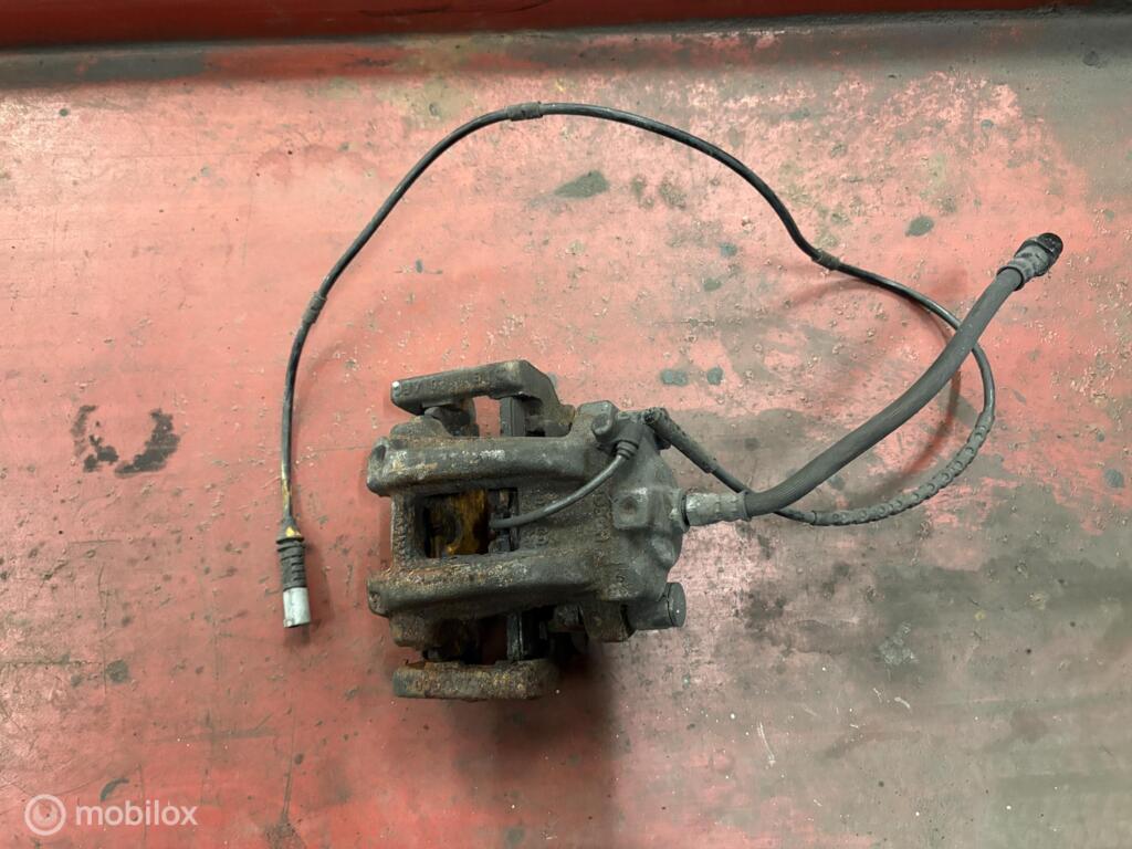 Remklauw rechtsachter  BMW 3-serie F30 ('12-'15), Gebruikt, Ophalen of Verzenden, Bmwklantenservice@bmw.nl, BMW