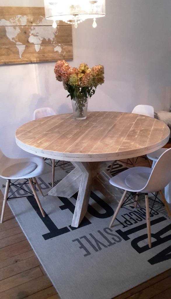 Ronde tafel oud steigerhout met platte kruispoot, Huis en Inrichting, Tafels | Eettafels, Ophalen, Nieuw, Rond