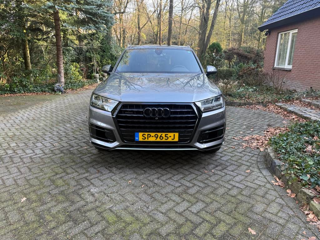 Audi Q7 3.0 TFSI Quattro | 7-zitter | Panoramadak | 360cam, Automaat, Zwart, 2995 cc, 7 stoelen