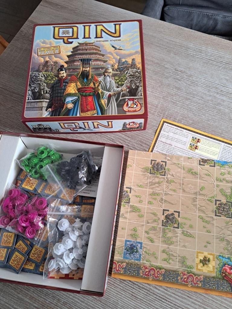 Qin Bordspel - Strategisch Tegellegspel, Hobby en Vrije tijd, Gezelschapsspellen | Bordspellen, Ophalen of Verzenden, Zo goed als nieuw
