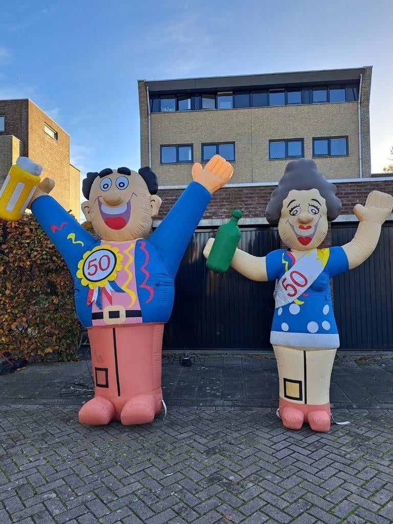 Te huur:  Opblaaspop, alle leeftijden mogelijk, Ophalen of Verzenden, Zo goed als nieuw, Abraham of Sarah