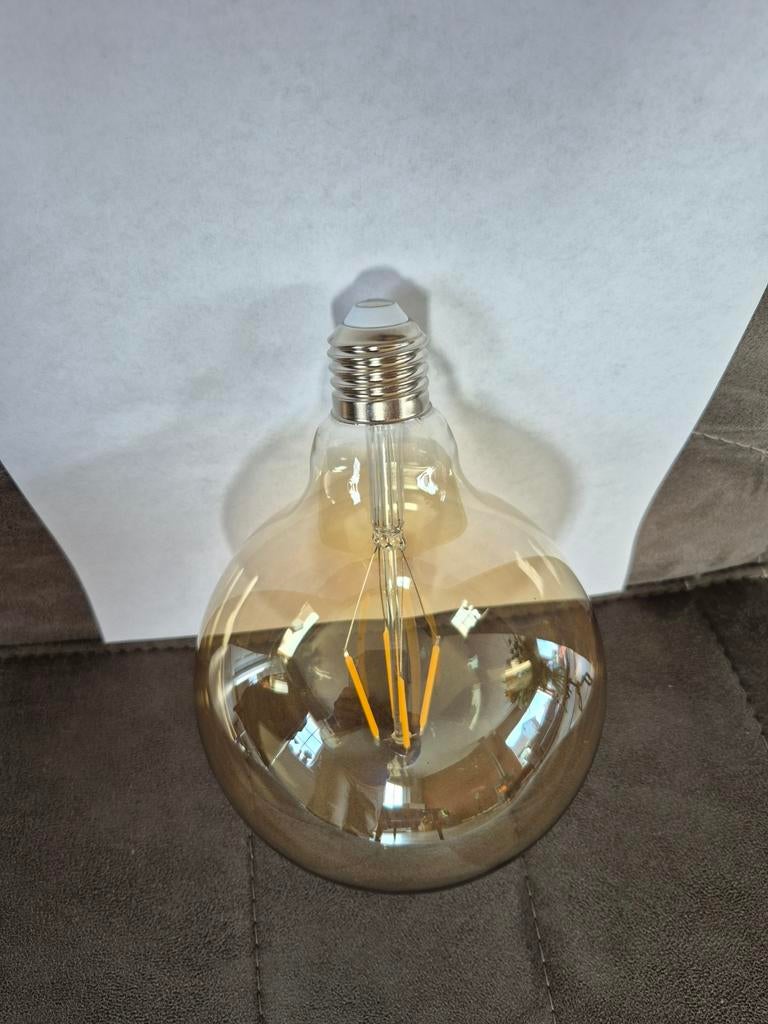LED lamp - dimbaar - 4W - 2700K - E27 - 400LM, 30 tot 60 watt, Led-lamp, Zo goed als nieuw, E27 (groot)