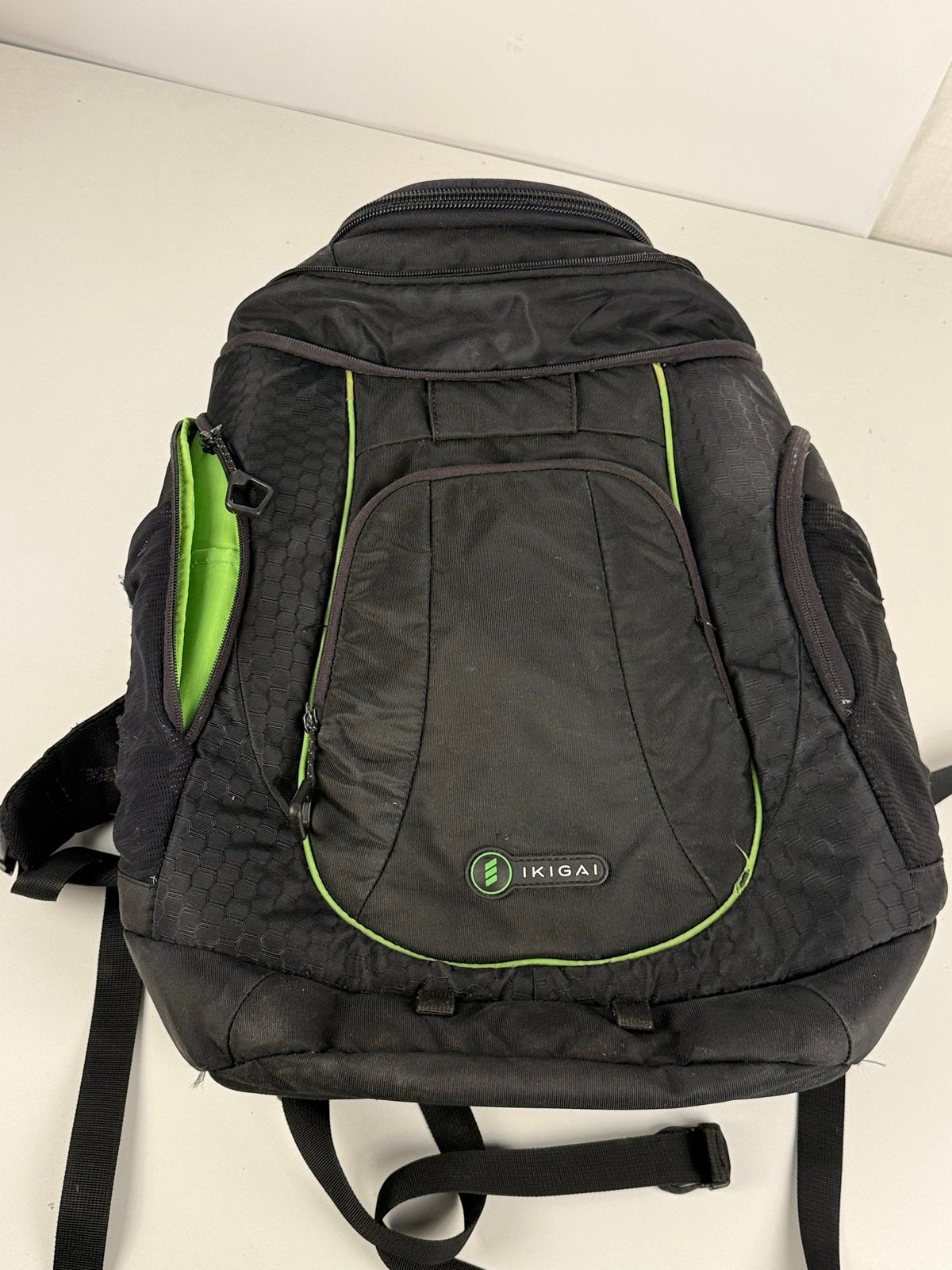 IKIGAI Rugzak Zwart/Groen - Ruime en Stevige Backpack, Ophalen of Verzenden, Gebruikt, 25 tot 40 cm, Overige merken