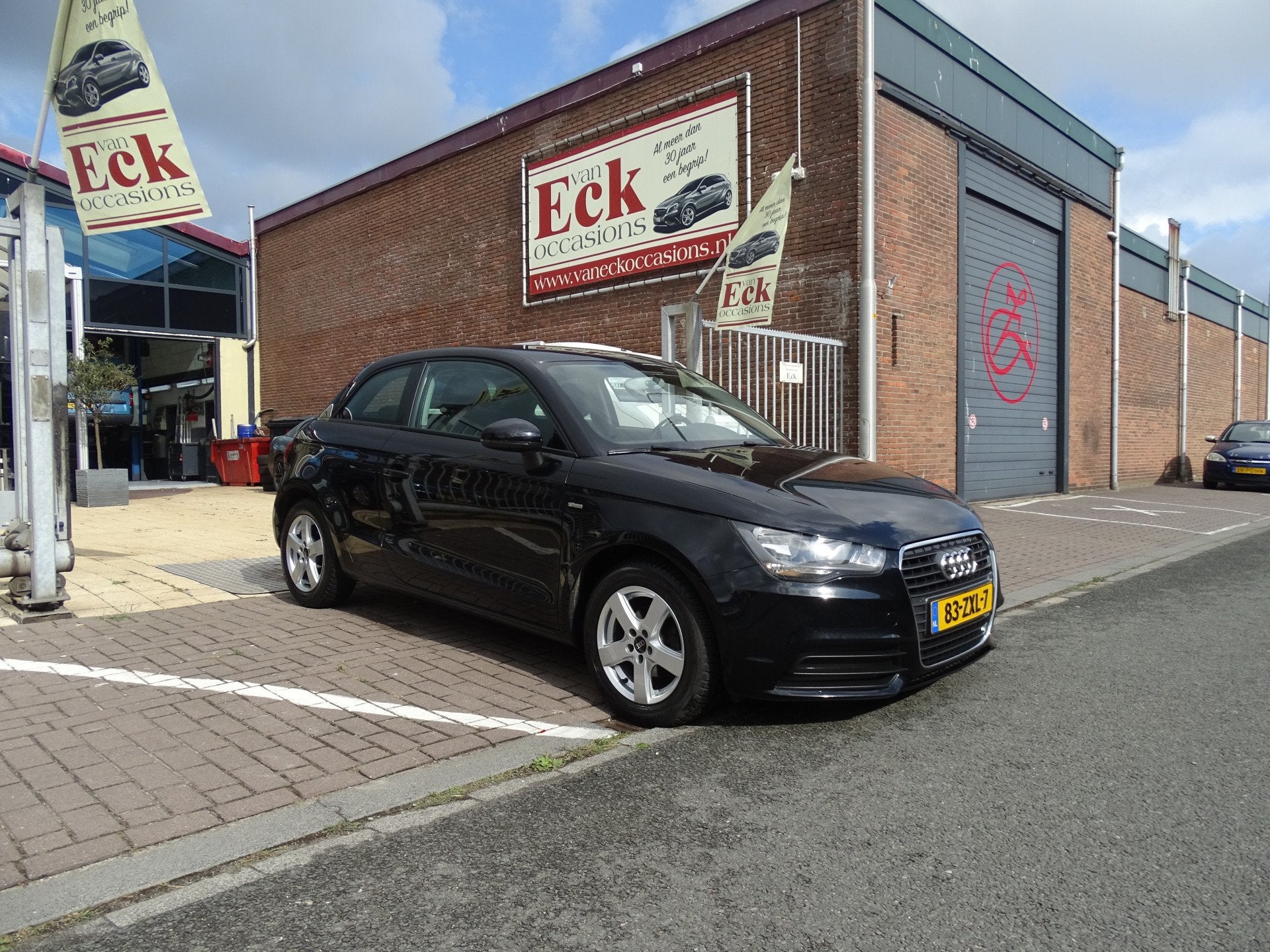 Audi A1 1.2 TFSI Connect (bj 2013), Auto's, Voorwielaandrijving, Euro 5, Zwart, 4 cilinders