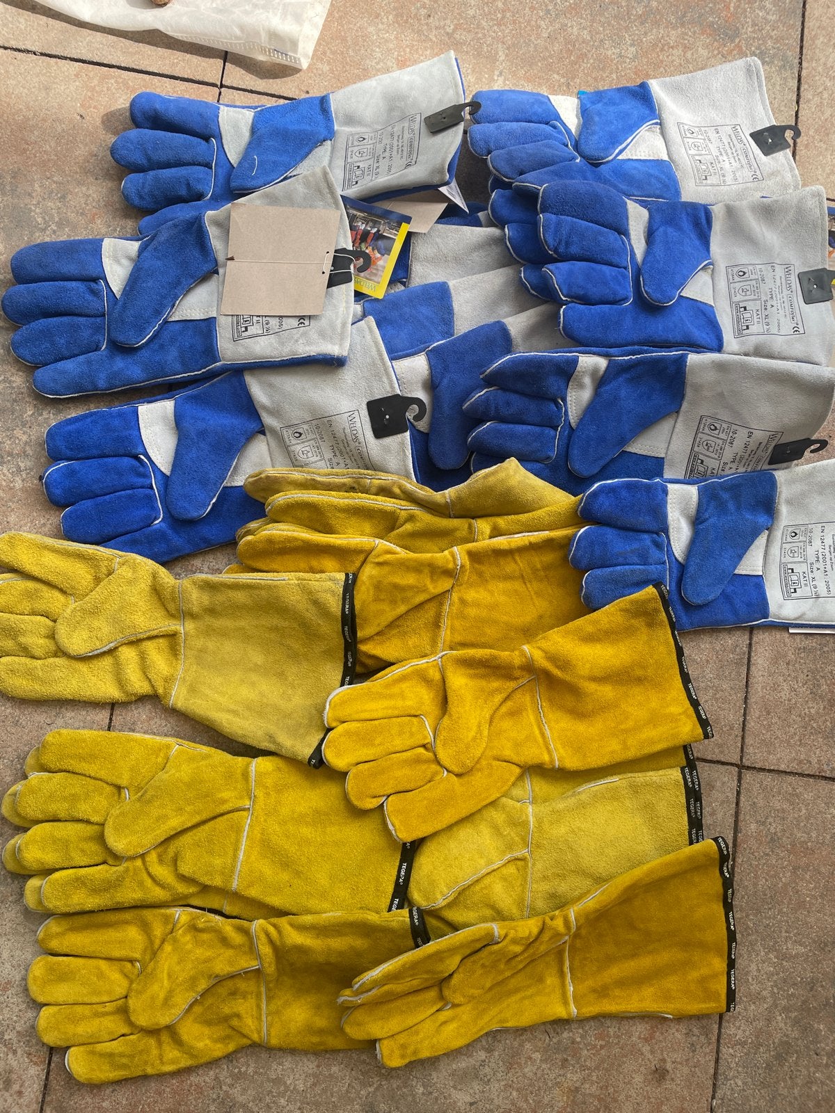 Nieuwe werk- en lashandschoenen allen rechts!, Ophalen, Nieuw