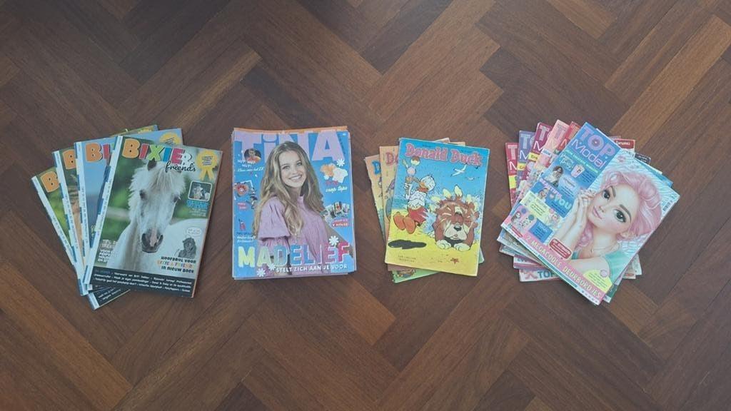 Pakket tijdschriften Tina, Donald Duck, Bixie, TopModel, Ophalen of Verzenden, Zo goed als nieuw
