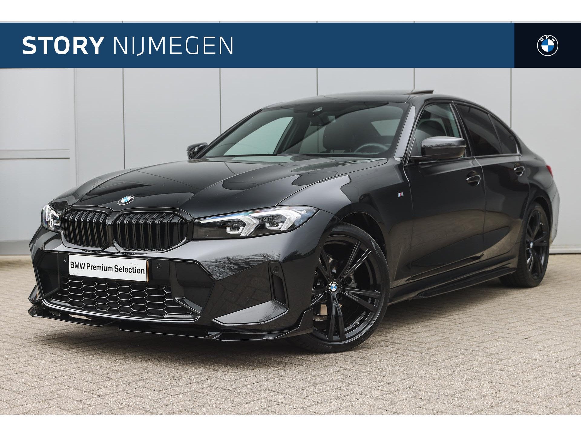 BMW 3 Serie 318i M Sport Automaat / M-Performance / Sportsto, Auto's, Achterwielaandrijving, Gebruikt, Alcantara, Zwart