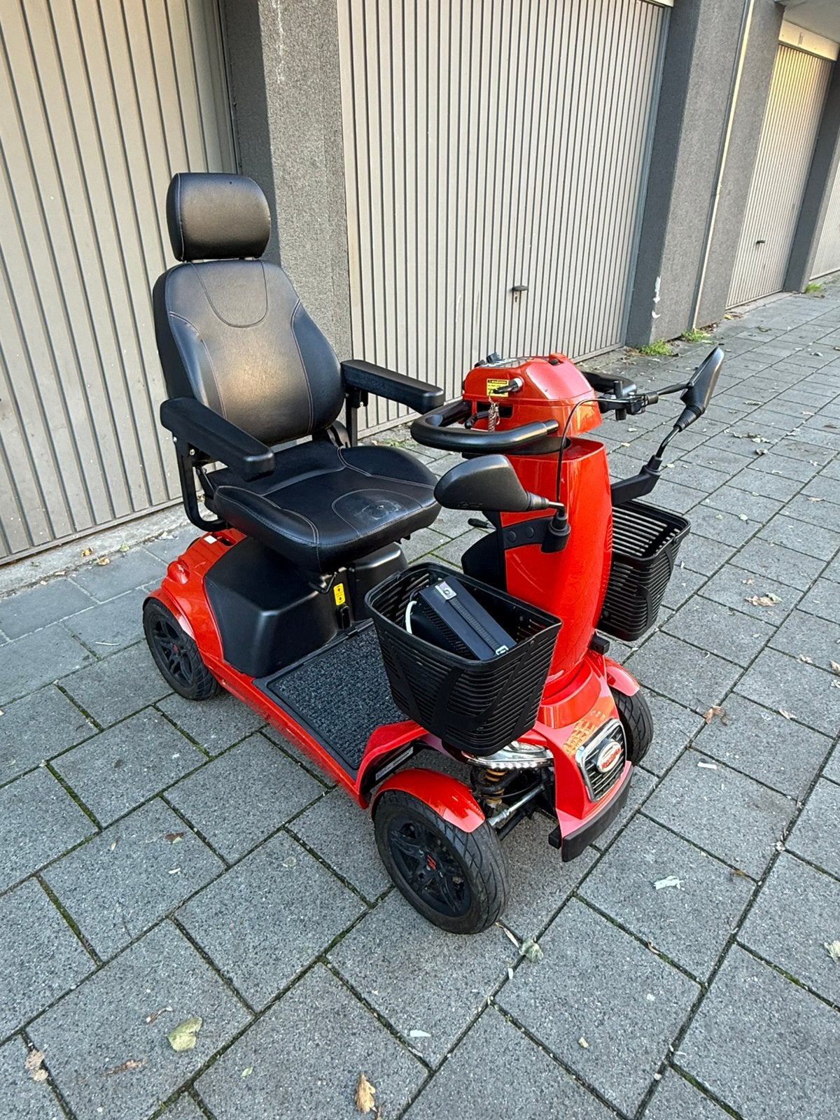 Mango Freerider FR1 scootmobiel in nieuwstaat slechts 155km, Ophalen, Zo goed als nieuw, Elektrische rolstoel
