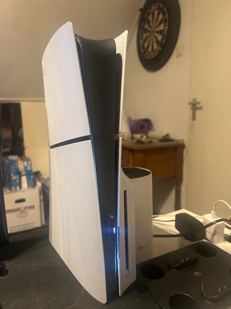 PlayStation 5 Disc Edition, Spelcomputers en Games, Ophalen, Zo goed als nieuw, Playstation 5