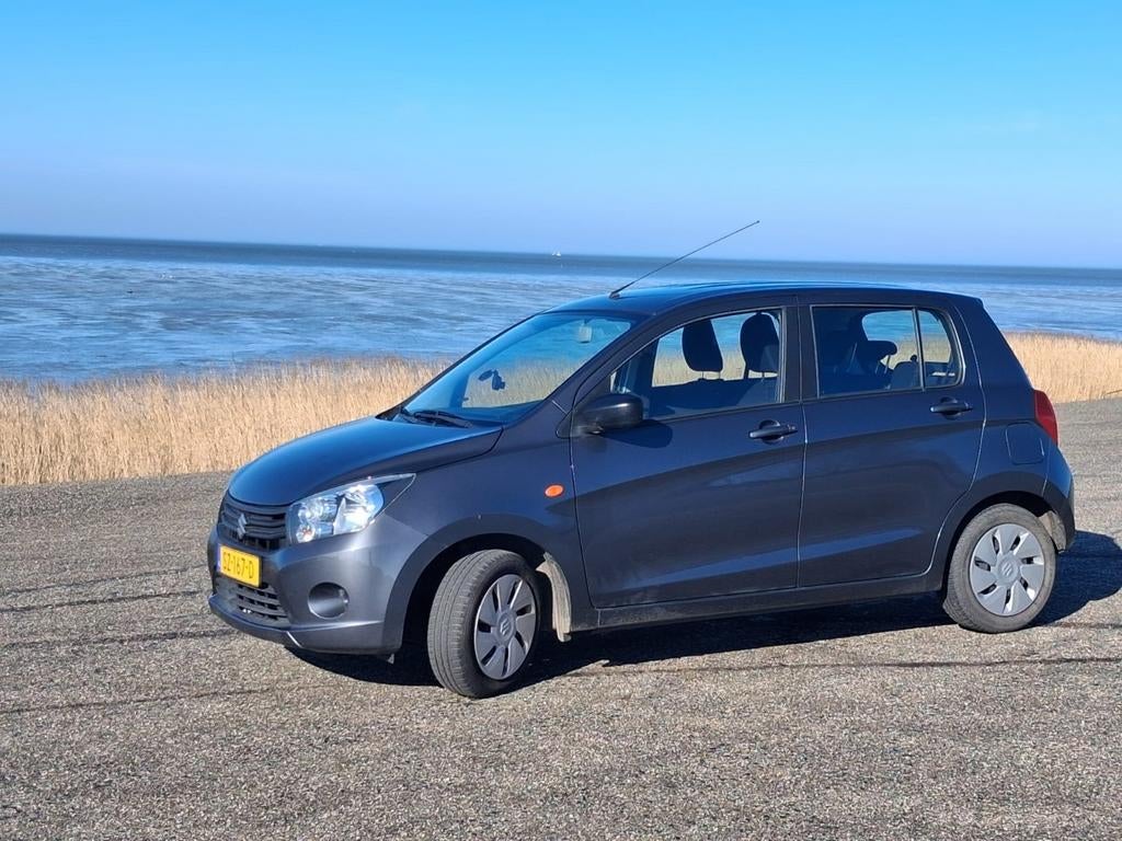 Suzuki Celerio 1.0 Dualjet 50KW 2018 Grijs, Auto's, Voorwielaandrijving, 28 km/l, Zwart, 400 kg