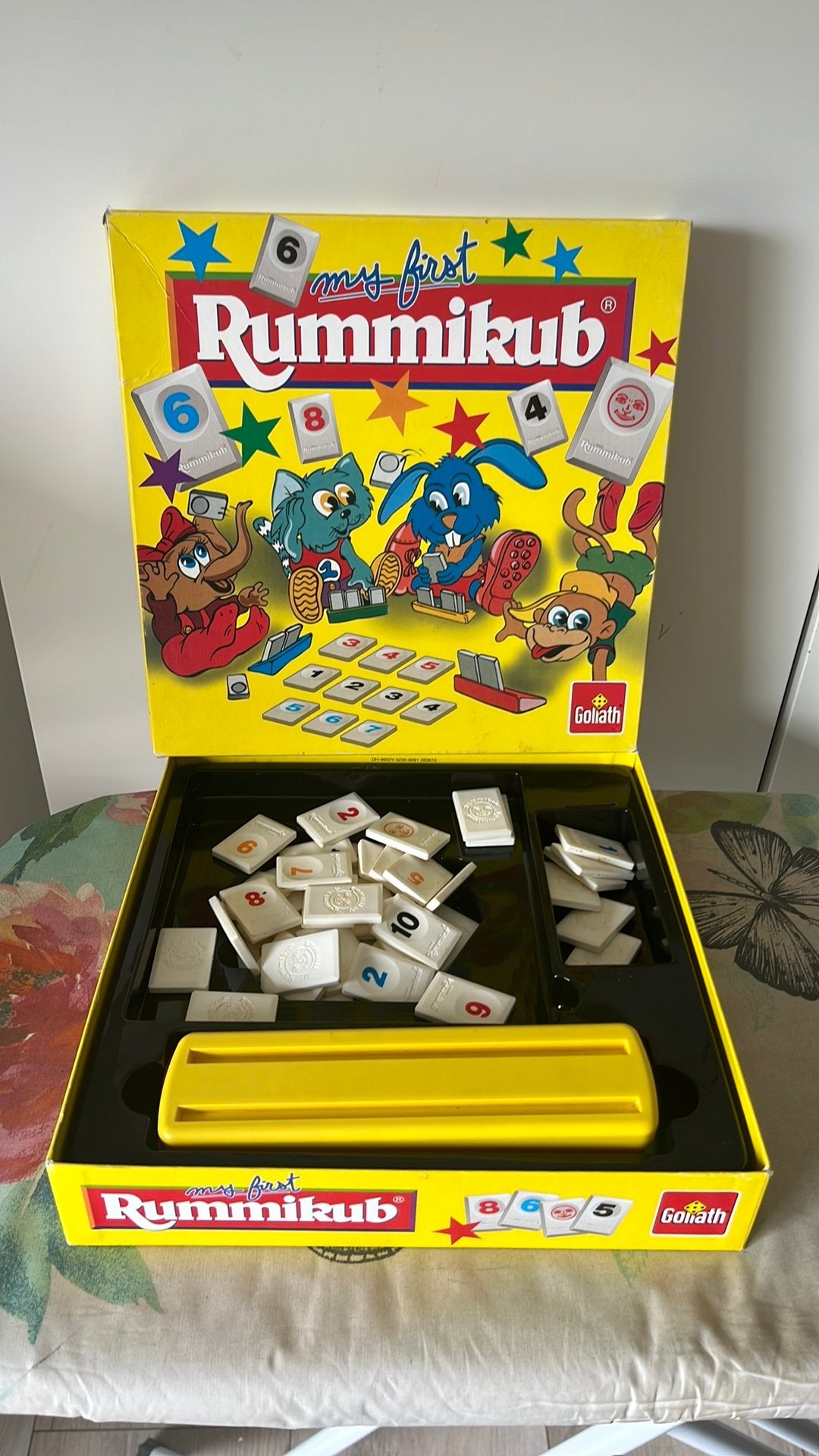 Leuk kinder Rummikub 4/10 jaar igst en compleet, Ophalen of Verzenden, Gebruikt