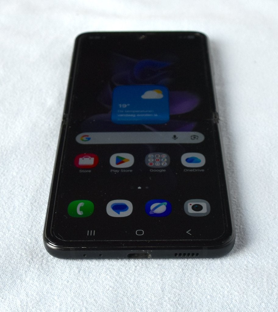 Samsung Galaxy Z Flip3 5G 256GB Zwart: in uitstekende staat, Samsung, Zwart, Zo goed als nieuw, Zonder simlock