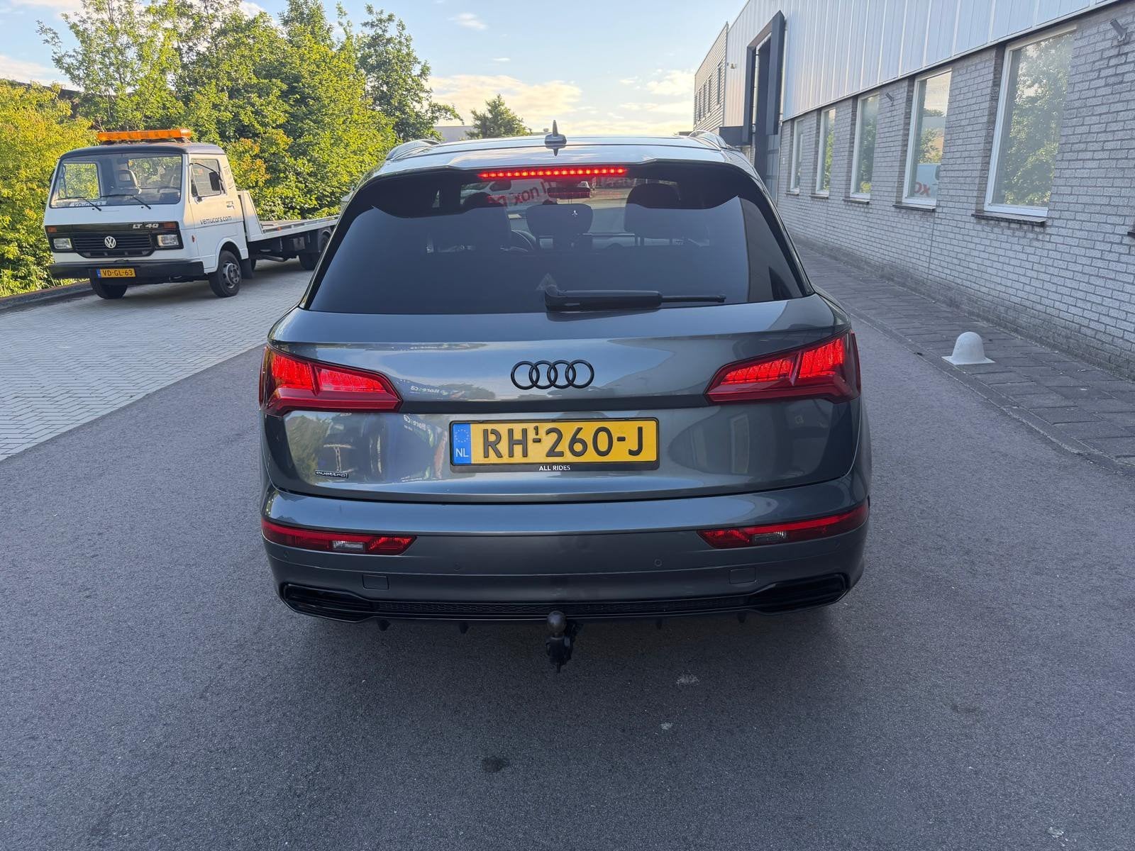 Audi Q5 2.0 TDI Quattro 190pk S Tronic 2018 Grijs, Auto's, Audi, Automaat, Q5, Origineel Nederlands, Diesel