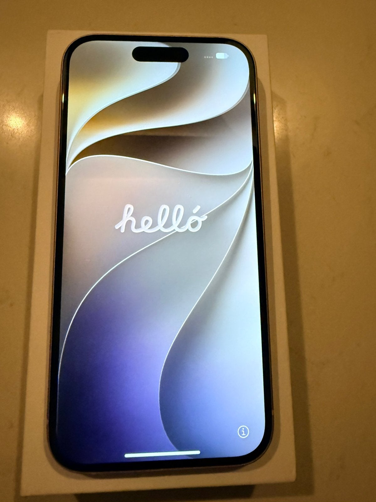 Apple iPhone 15 128GB Roze, Telecommunicatie, Ophalen, 128 GB, IPhone 15, Zo goed als nieuw