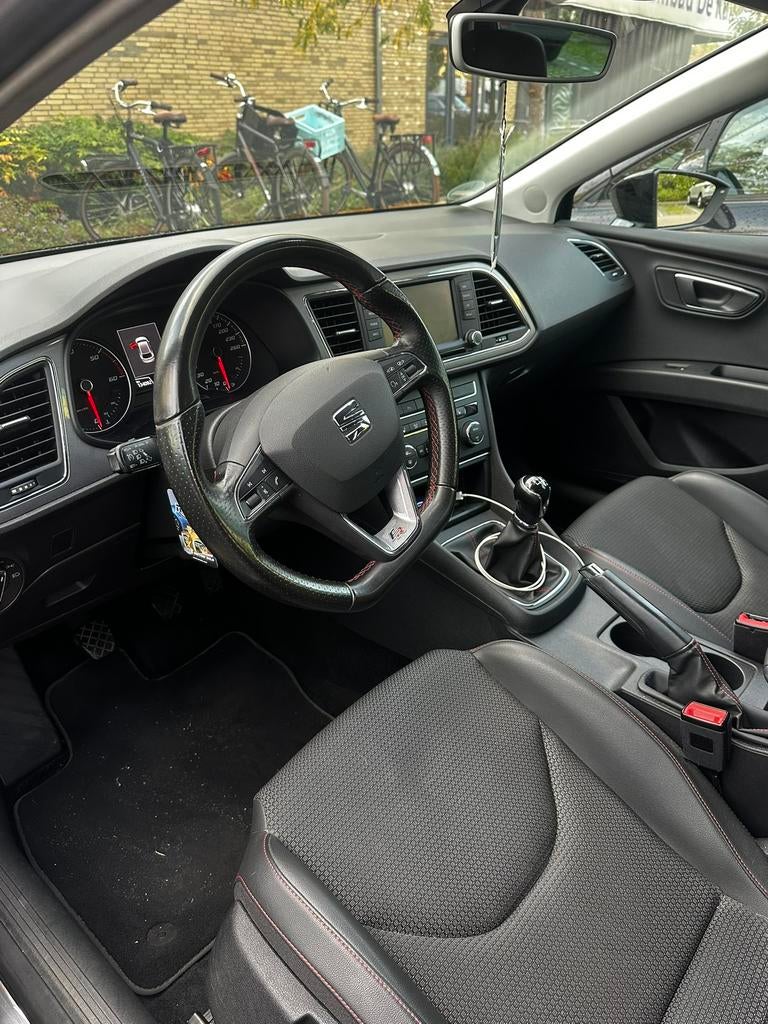 Seat Leon 2.0 TDI 150PK 2016 Zwart, Auto's, Seat, Particulier, Leon, Diesel, Hatchback, Handgeschakeld, Geïmporteerd, Zwart, Voorwielaandrijving