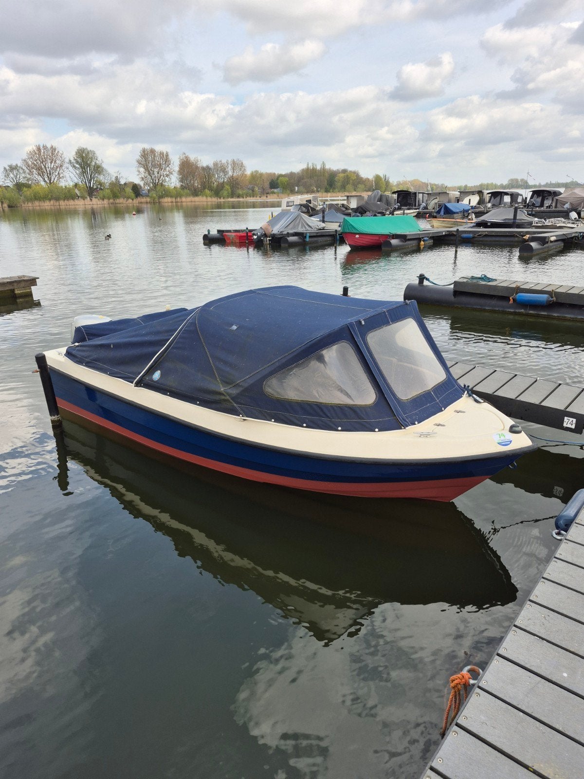 Nette consoleboot met Honda buitenboordmotor, Watersport en Boten, Consoleboot, Ophalen, Buitenboordmotor, Kussenset