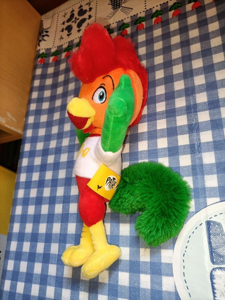 Pathé bioscoop haan knuffel 23 cm groot, Ophalen of Verzenden, Zo goed als nieuw, Overige typen