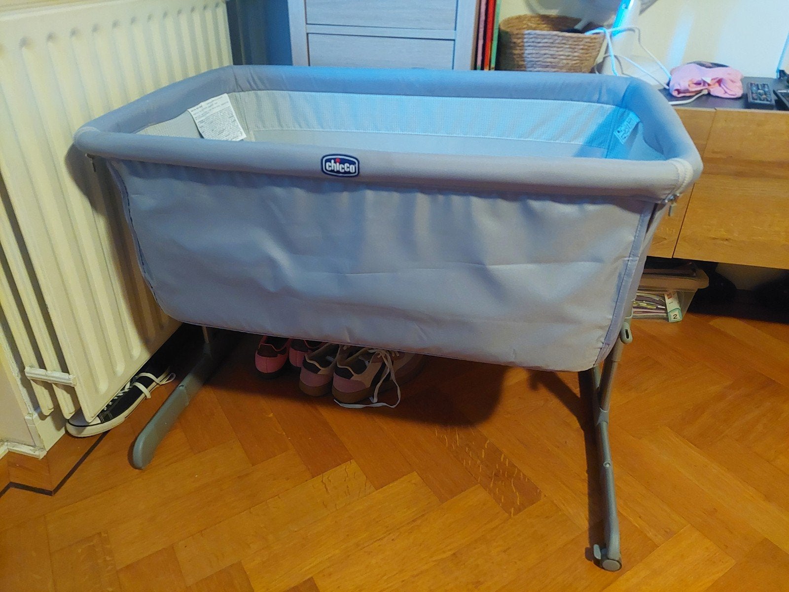 Chicco Next2Me Co-Sleeper Wieg - Zo goed als nieuw, Kinderen en Baby's, Babywiegjes en Ledikanten, Ophalen, Wieg