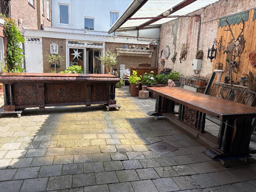 Zeer fraaie NEO Renaissance tafel en kast 19e eeuw, Antiek en Kunst, Ophalen