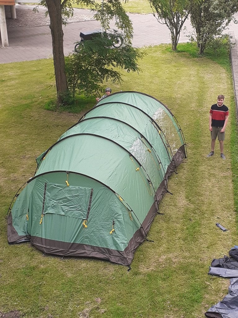 Redwood tunneltent, Caravans en Kamperen, Tenten, Ophalen, Zo goed als nieuw, Tot en met 4