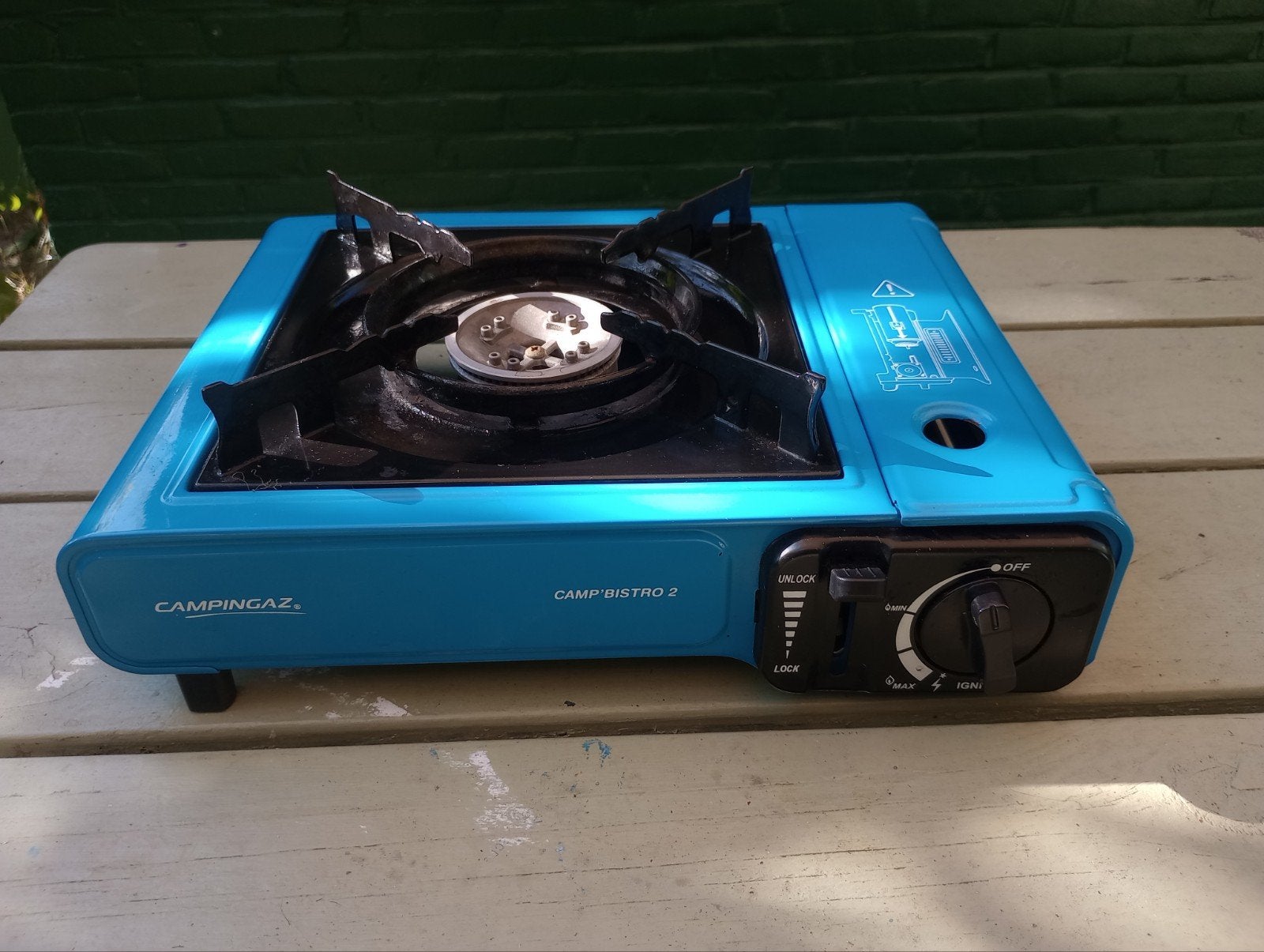 Campingaz gasstel met koffer en 2 gasflessen, Ophalen of Verzenden, Zo goed als nieuw