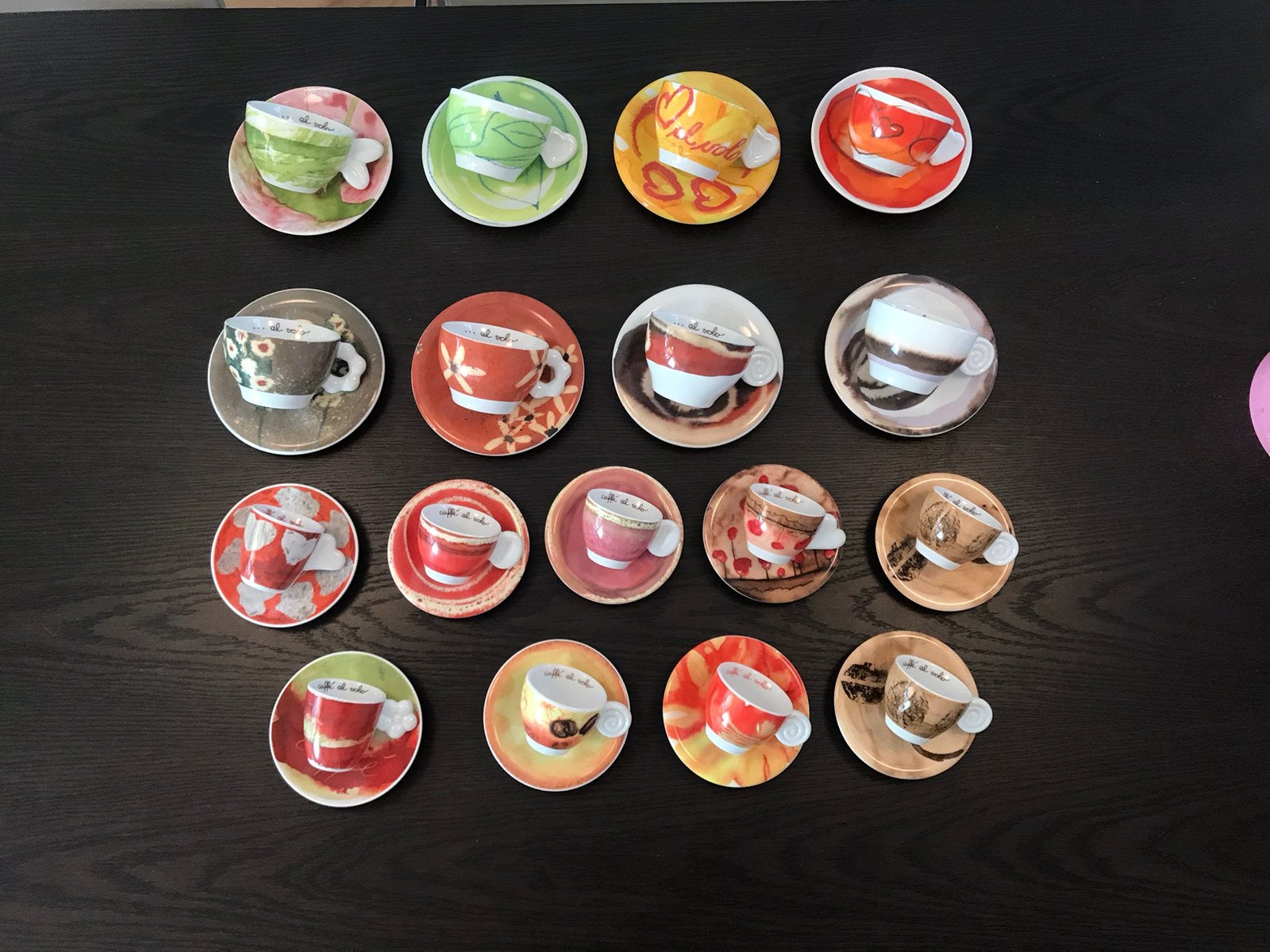 Thun koffie en espresso kopjes met schoteltjes., Huis en Inrichting, Keuken | Servies, Ophalen, Overige merken, Keramiek, Nieuw