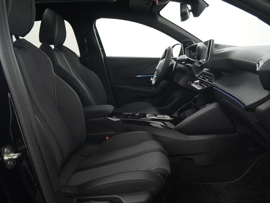 Peugeot 208 1.2 Hybrid 100 e-DCS6 GT | Panoramadak | Digital, Auto's, Peugeot, 12 maanden, 1195 kg, Gebruikt, Euro 6
