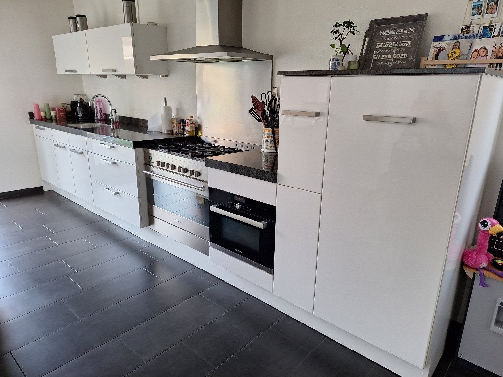 Mooie hoogglans keuken met prachtig zwart blad, Ophalen, Gebruikt, Zwart, Overige typen