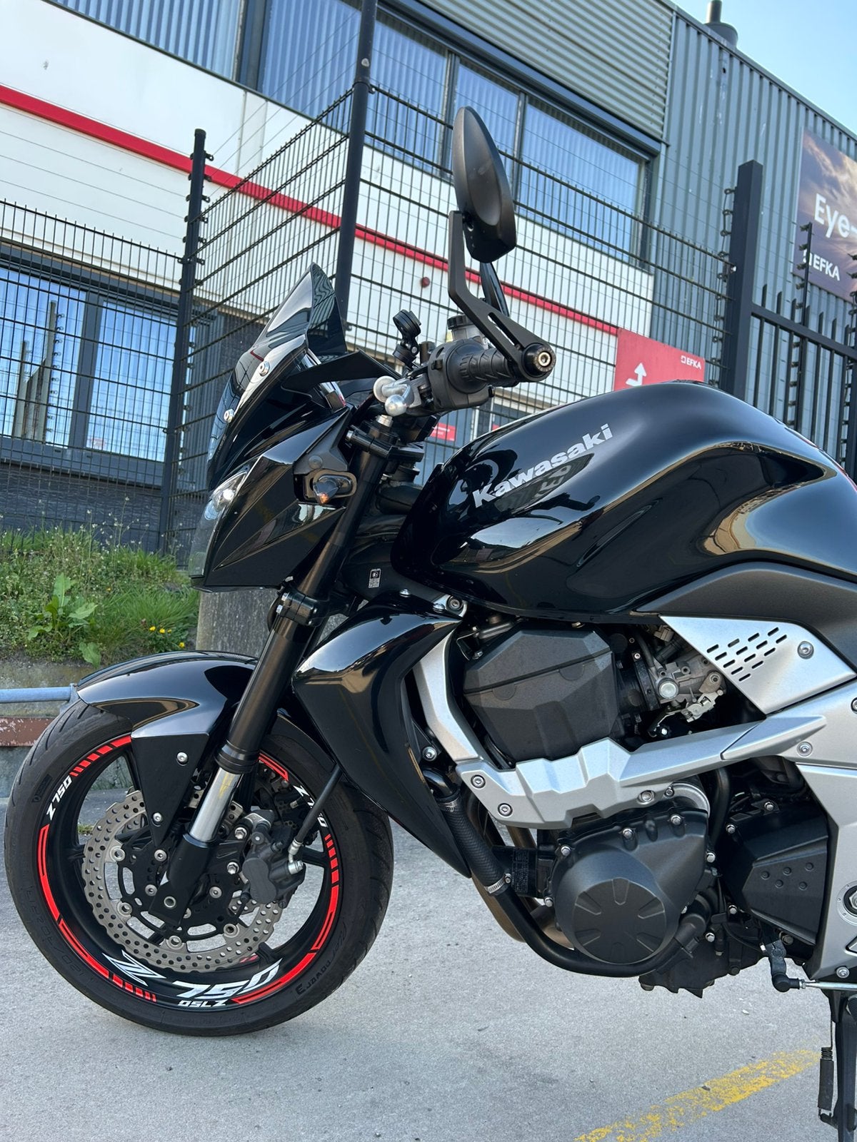 Kawasaki Z750 -2009- Sportieve Naked Bike, Sportuitlaat, 4 cilinders, Motorrijbewijs A, Gebruikt