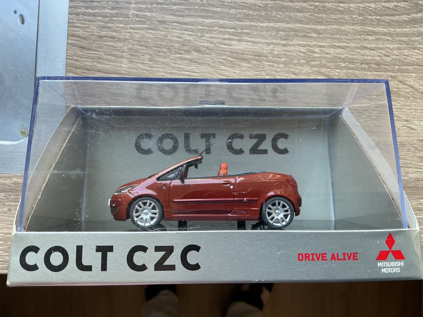 Mitsubishi motors, Ophalen of Verzenden, Zo goed als nieuw, Auto, Overige merken