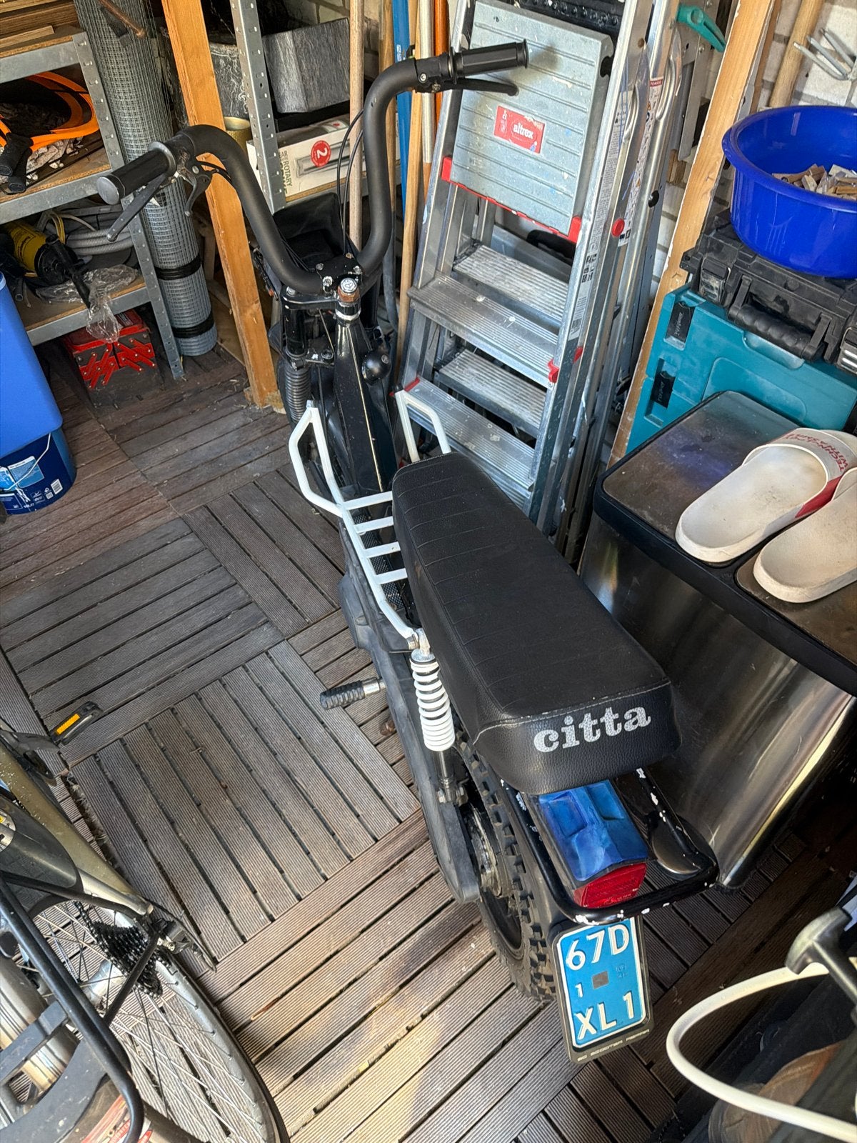 Citta bromfiets - Zwart, Gebruikt, Fietsen en Brommers, Snorfietsen en Snorscooters, Ophalen, Gebruikt, Benzine, Overige merken