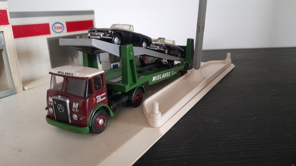 modelauto 1/76, Ophalen of Verzenden, Zo goed als nieuw, Bus of Vrachtwagen, Overige merken