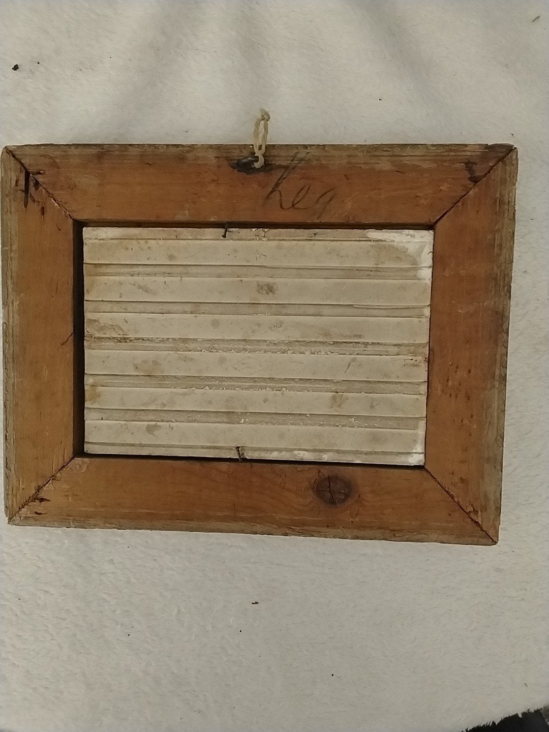 Oud schilderij: Twee figuren in interieur, ingelijst, Ophalen of Verzenden