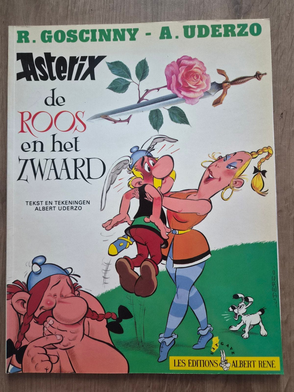 Asterix: De Roos en het Zwaard - Stripboek, Eén stripboek, Ophalen of Verzenden, Gelezen, R. Goscinny - A. Uderzo